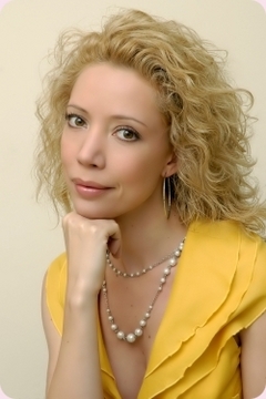 Юлия  Свияш
